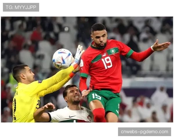 瞬间特写:老将替补登场绝杀救主,激动落泪场面感人 瞬间特写:老将替补登场绝杀救主,激动落泪场面感人